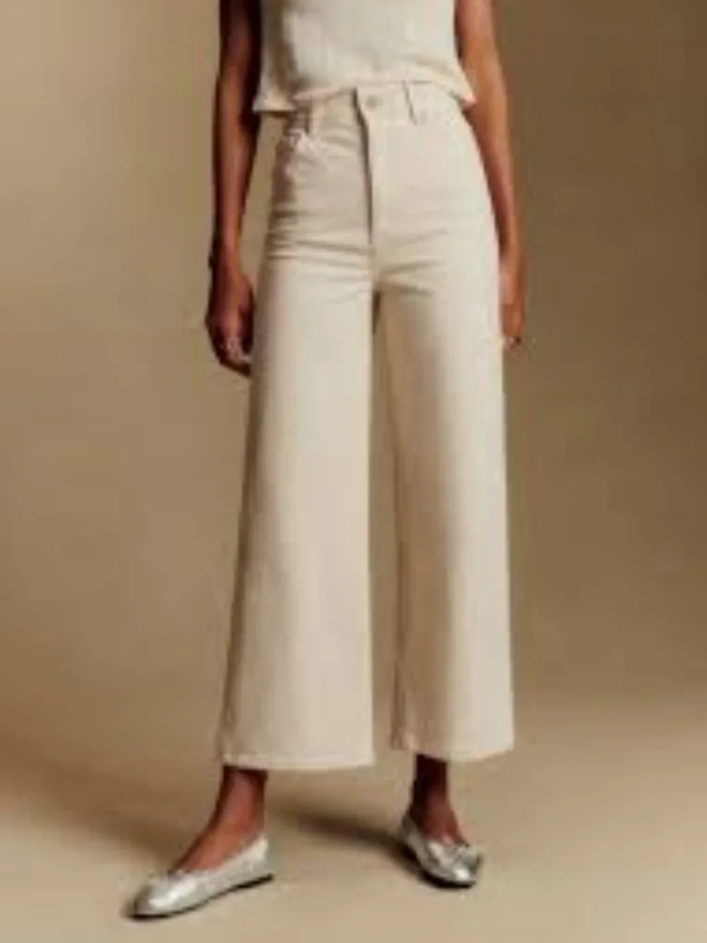 Universal Thread | Wide Leg Ankle Jeans Trousers in Cream - Picture 1 of 7